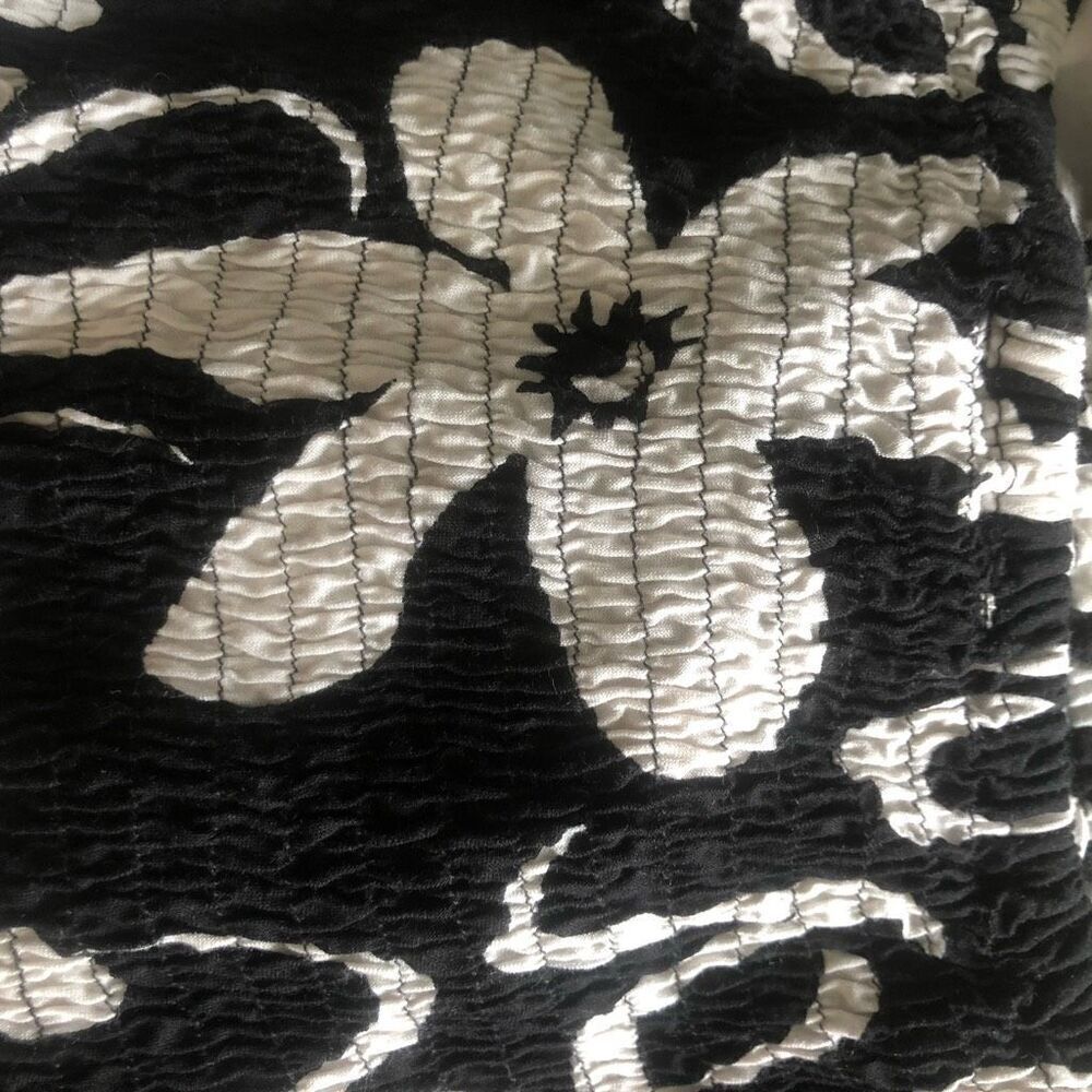 tiki palm hawaiian themed flower black and white vintage y2k strapless - Picture 10 of 11